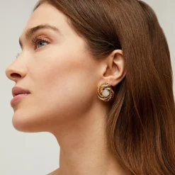Boucles d'oreilles puce Atika - Nacre blanche