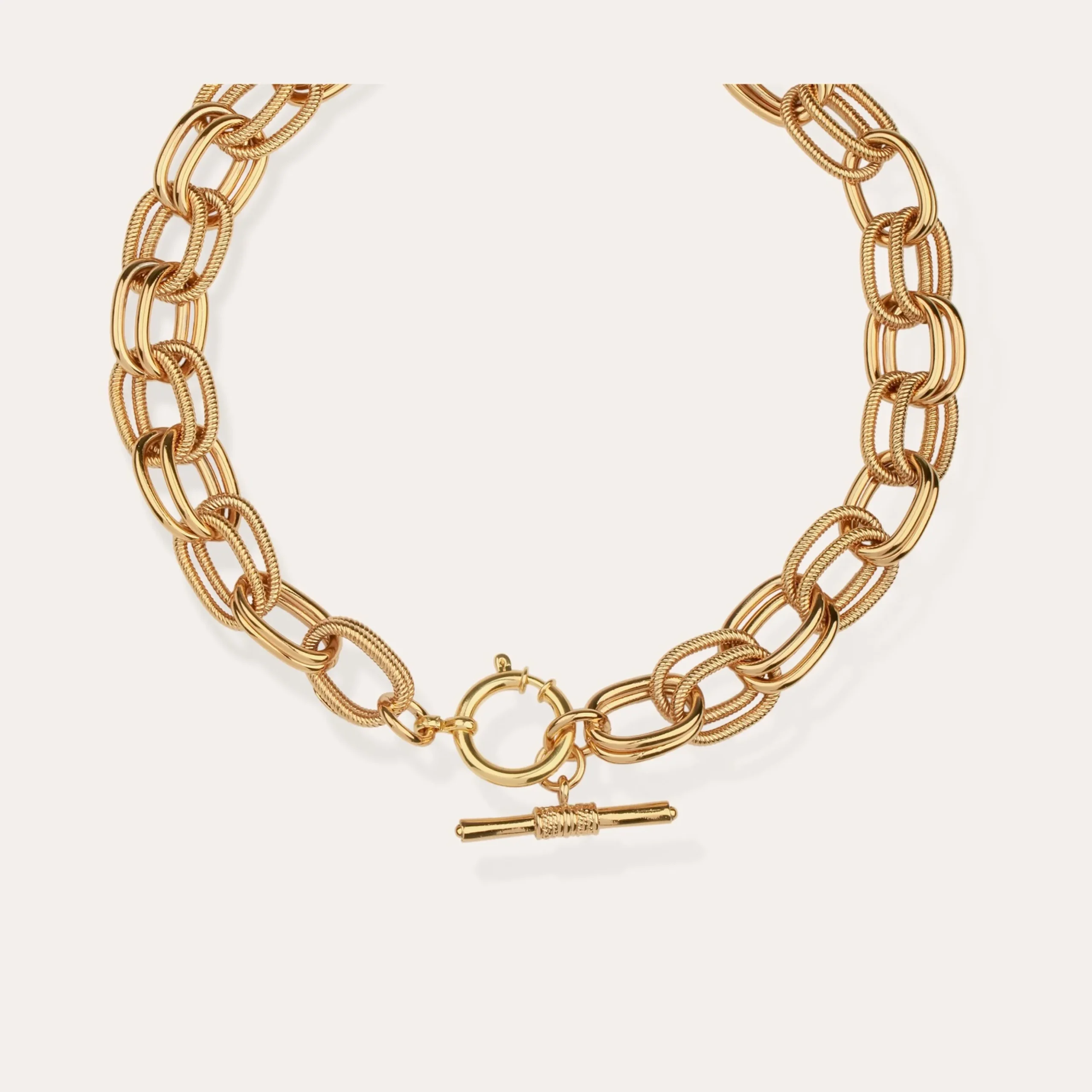 Collier Bell