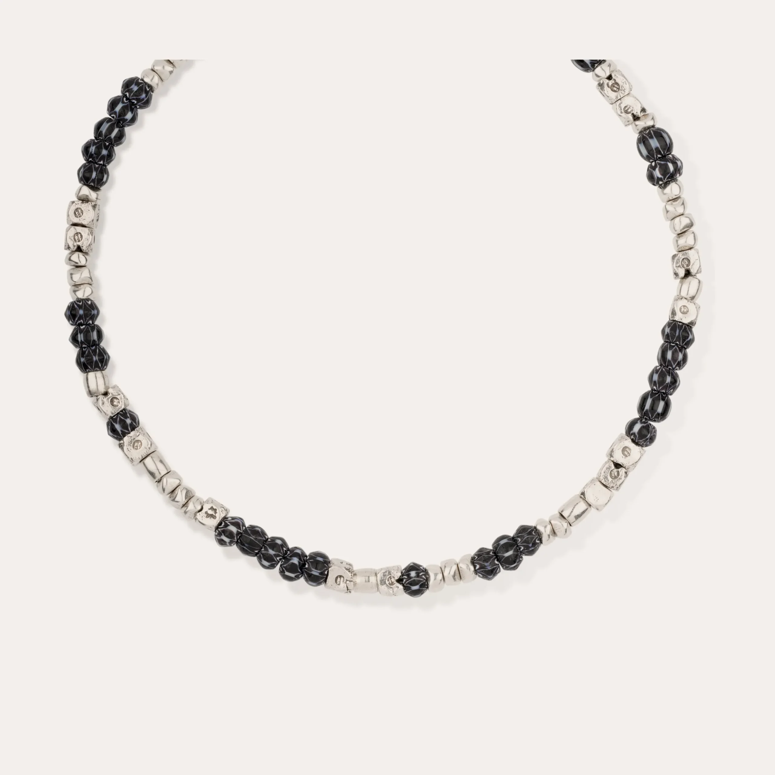 Collier Sacha